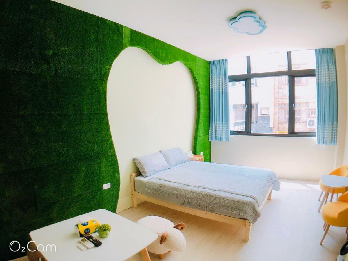 Greenonly Homestay Tainan Bagian luar foto