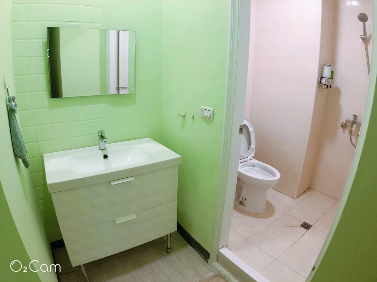 Greenonly Homestay Tainan Bagian luar foto